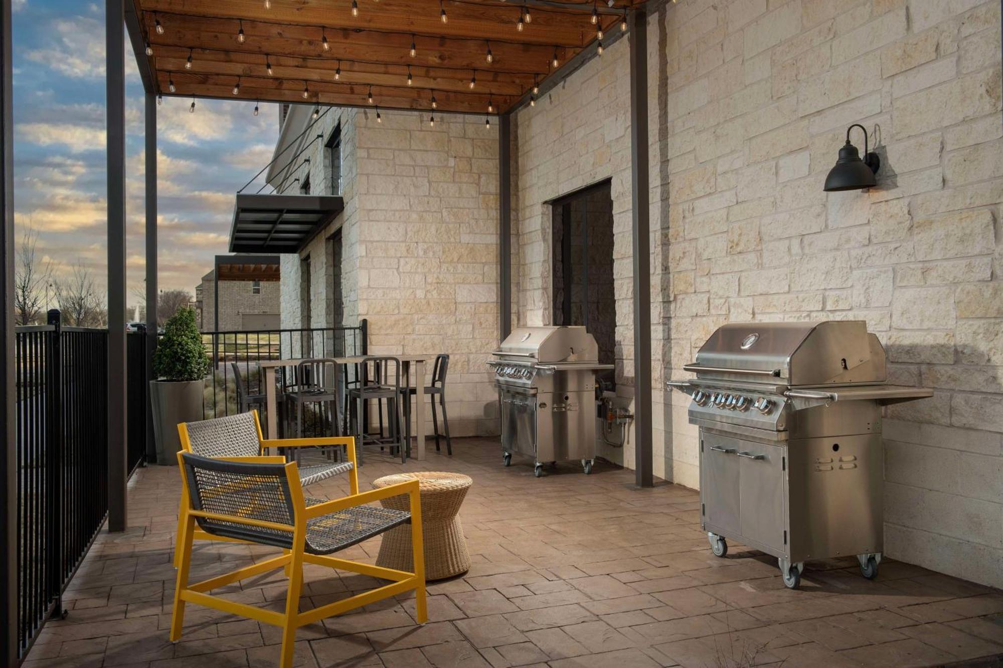 Home2 Suites By Hilton Flower Mound Dallas מראה חיצוני תמונה